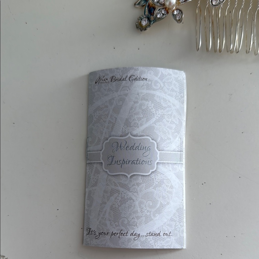 Elegant Silver and Pearl Hair Barrette Hair Clip & Comb - Picture 7 of 7